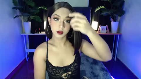 Sofia online show from 09/19/25, 08:53