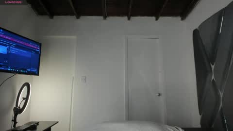 Moon online show from 06/06/26, 06:01