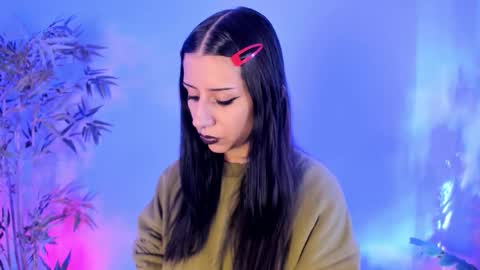 itsmroom online show from 12/19/25, 01:18