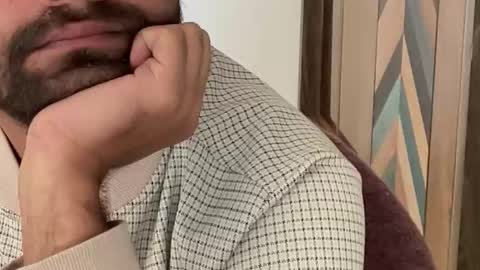 Raje online show from 11/18/25, 05:01