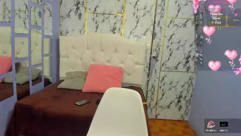 Itsuki N online show from 10/14/25, 01:34