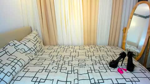 Snapshot of itsurgirlbubbles chatting on 10/11/25, 07:07 itsurgirlbubbles online show from 10/11/25, 07:07