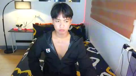 Snapshot of itsurjayxx chatting on 05/06/26, 02:22 jay jay online show from 05/06/26, 02:22