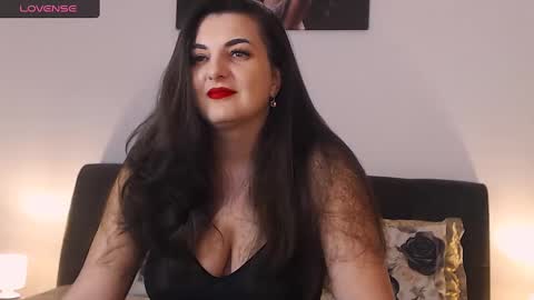 Melissa Khaan online show from 01/11/25, 11:12