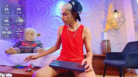Snapshot of itszairen chatting on 04/30/26, 04:52 itszairen online show from 04/30/26, 04:52