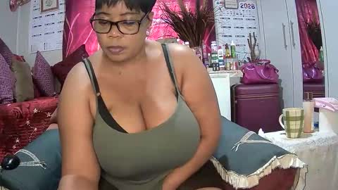 itumeleng74 online show from 02/14/26, 03:20