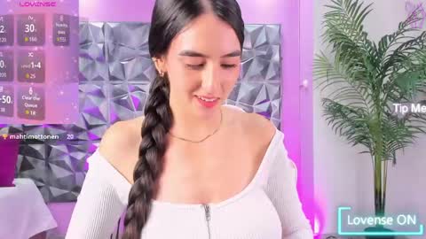 Snapshot of itzel_geneva chatting on 05/06/26, 03:17 Itzel online show from 05/06/26, 03:17
