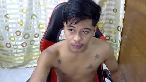 Jhonfred online show from 03/22/26, 04:16