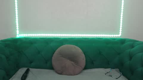 ivanacharm online show from 02/23/26, 04:32