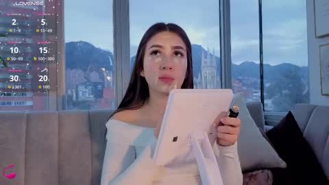 Ivanna West online show from 11/24/25, 11:32