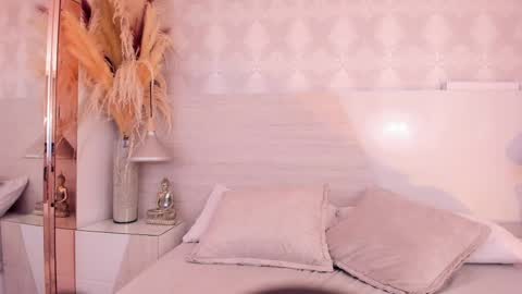 Snapshot of ivannaanggel chatting on 06/03/26, 01:03 Ivannaanggel online show from 06/03/26, 01:03