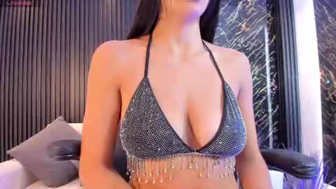 Snapshot of ivannafoxx_ chatting on 07/06/26, 12:46 ivanna online show from 07/06/26, 12:46