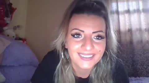 Ivanna online show from 10/15/25, 10:59