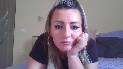 Ivanna online show from 10/17/25, 11:24