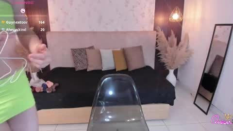 Dylan online show from 04/13/26, 10:04