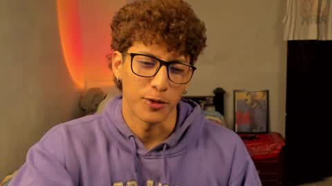 Snapshot of ivano_jones chatting on 01/10/25, 08:07 Ivano online show from 01/10/25, 08:07