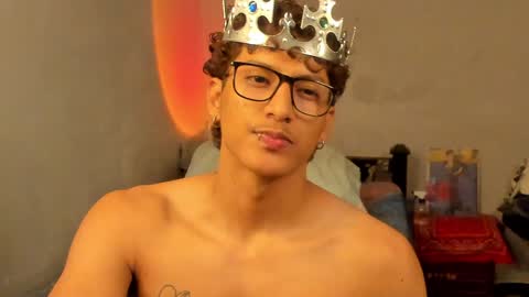 Snapshot of ivano_jones chatting on 01/11/25, 05:31 Ivano online show from 01/11/25, 05:31