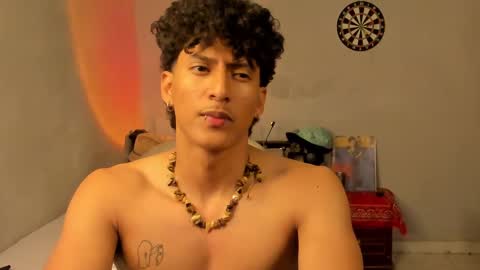 Snapshot of ivano_jones chatting on 02/11/25, 09:42 Ivano online show from 02/11/25, 09:42