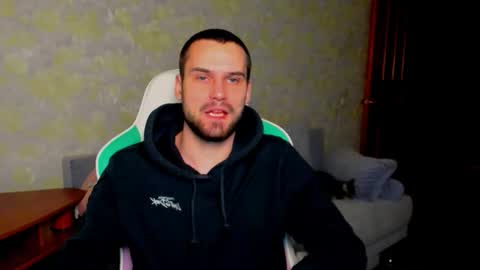 Snapshot of iveran_love1 chatting on 10/01/25, 12:33 iveran online show from 10/01/25, 12:33