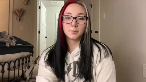 ivey jade online show from 10/03/25, 05:37