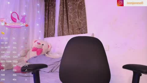  Ivon  Miss Jones  online show from 03/31/26, 03:08