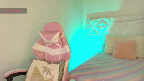 Snapshot of ivonnygoldie chatting on 05/20/26, 01:01 Ivonny online show from 05/20/26, 01:01