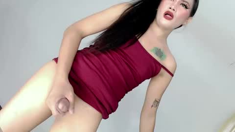 Snapshot of ivory_cat69 chatting on 04/06/26, 06:47 Miss Ivory online show from 04/06/26, 06:47