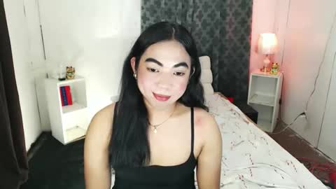 Snapshot of ivory_delight chatting on 02/06/26, 01:03 ivory_delight online show from 02/06/26, 01:03