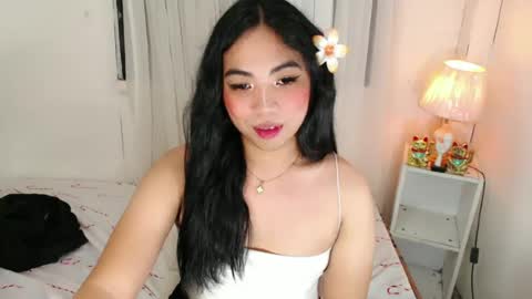 Snapshot of ivory_delight chatting on 06/12/26, 04:06 ivory_delight online show from 06/12/26, 04:06