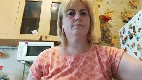 ivorydoll11 online show from 05/10/26, 09:25