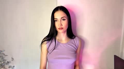 Nika online show from 12/05/25, 11:08