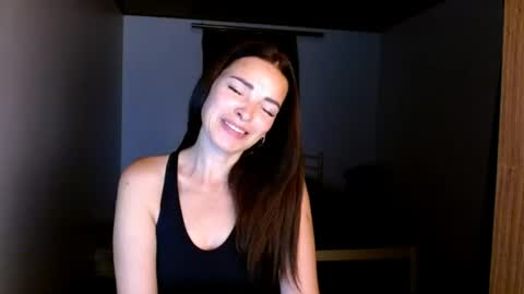 Snapshot of ivorymuse chatting on 07/02/26, 06:47 Lana online show from 07/02/26, 06:47