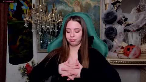 ivorywood_ online show from 10/26/25, 11:16