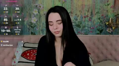 ivorywood_ online show from 04/19/26, 06:10