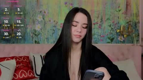 Snapshot of ivorywood_ chatting on 05/01/26, 06:34 ivorywood_ online show from 05/01/26, 06:34