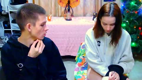 Ivy and Lester online show from 12/08/24, 04:07