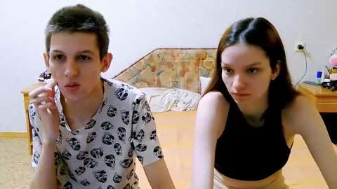 Ivy and Lester online show from 03/05/25, 06:34