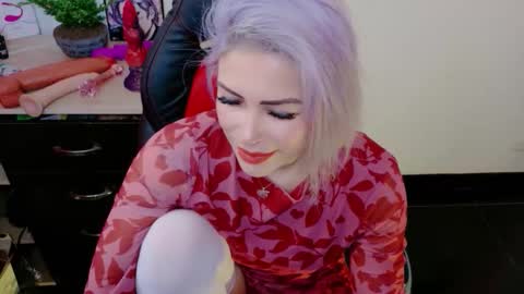 Diana Rojas  online show from 02/12/26, 10:27