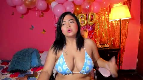 vivian online show from 04/19/26, 01:21