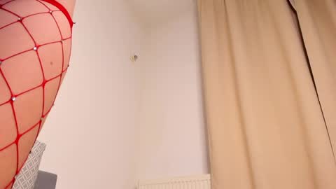 Ivy online show from 04/18/26, 07:58