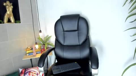 Ivy online show from 12/27/24, 01:07