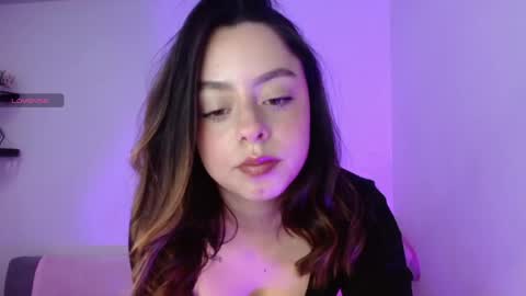 ivyblaze_ online show from 04/24/26, 09:28