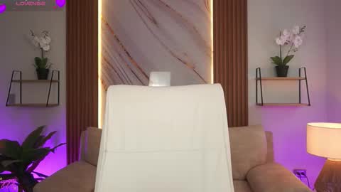 Ivy Grabes online show from 02/16/26, 06:59