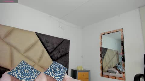 IVY  online show from 03/06/26, 12:01