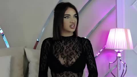 Ivy online show from 04/18/26, 07:58