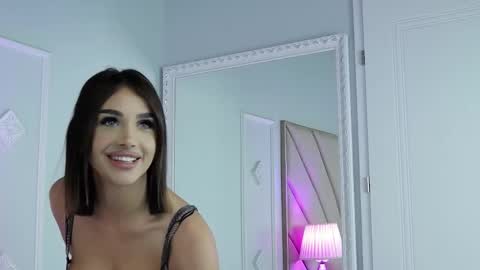 Ivy online show from 04/24/26, 11:18