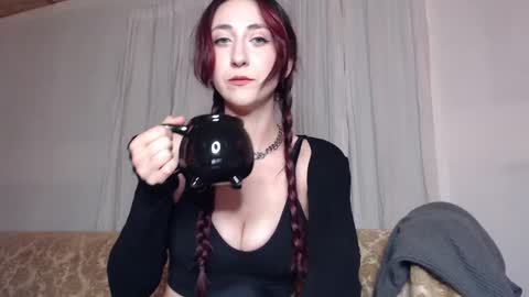 Ivy Rosie online show from 10/01/25, 01:22