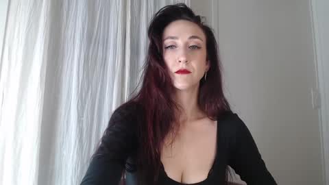 Snapshot of ivyrosiex chatting on 06/03/26, 02:55 Ivy Rosie online show from 06/03/26, 02:55