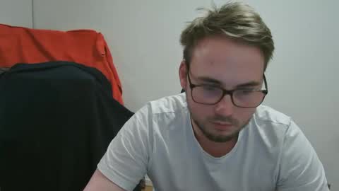 iwantfucknow online show from 12/15/25, 02:32