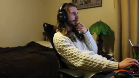 iwhitesmurf online show from 12/15/25, 07:23